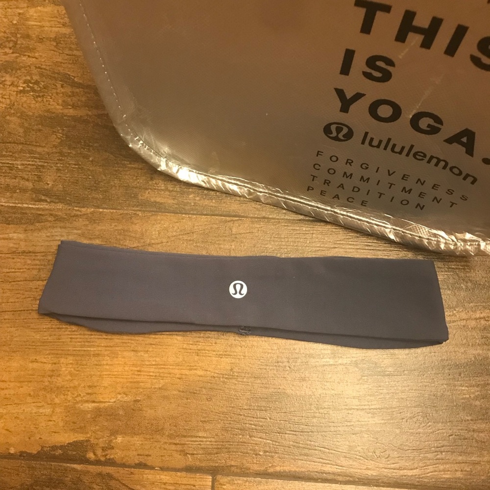 Lululemon headband: never worn, purple-grey color